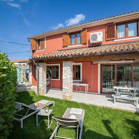 Poiai Stonehouse With Jacuzzi Vila Peroj Exterior foto
